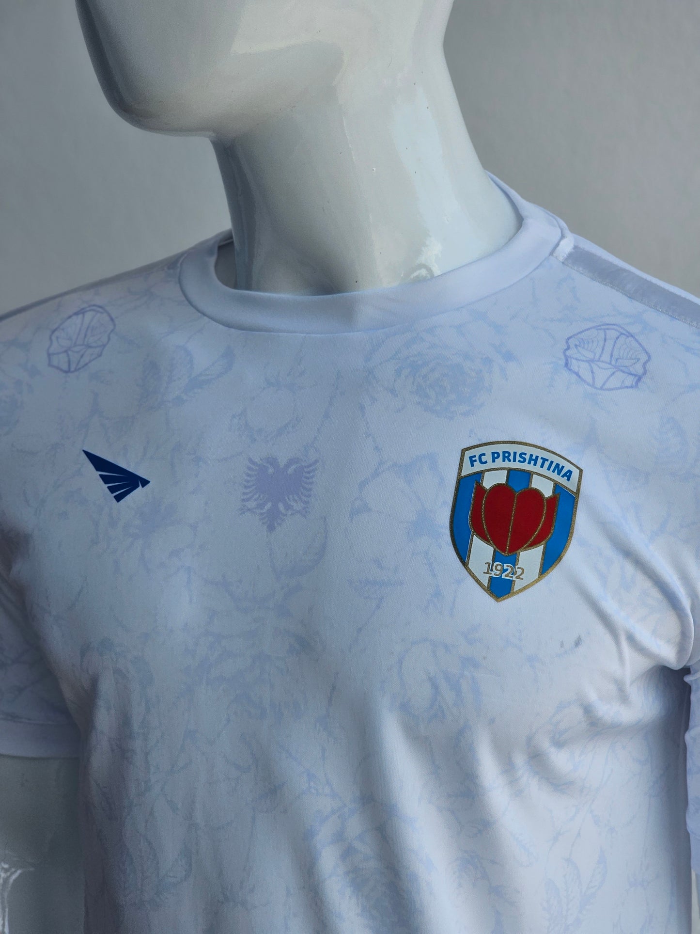 FC PRISHTINA HOME KIT (Replica)