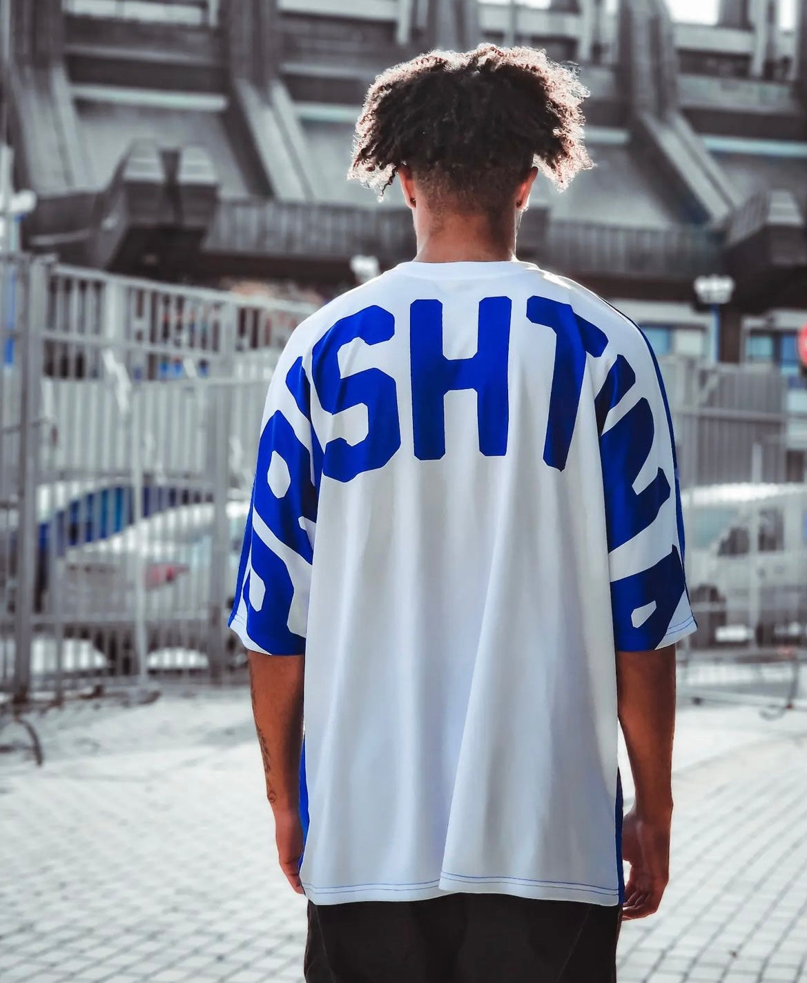 Prishtina - Oversized Shirt - White Blue